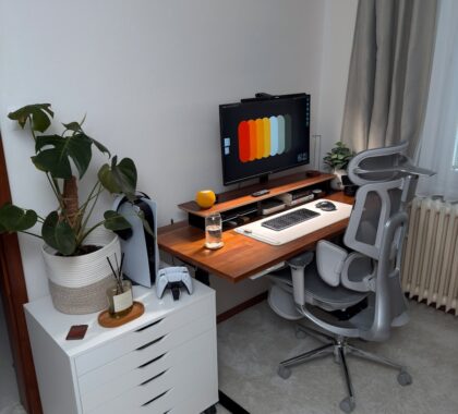 Modern Office Desks And Chairs