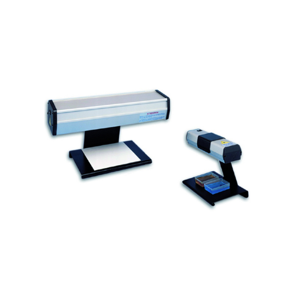 Lamp holder for UV lamps